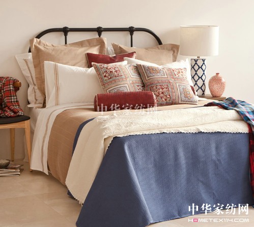 家紡產(chǎn)品設(shè)計(jì)的中西對(duì)壘