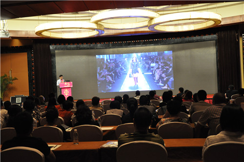 ���\�C�|�����|�����C�Ҽ�2015�ﶬ��Ʒ�l(f��)����(hu��)���_