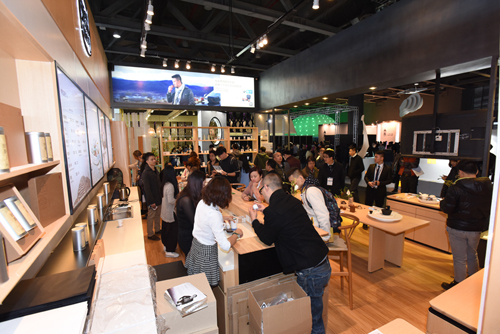 2015�V�݇��H�OӋ�ܣ�12���𺳵ǈ���