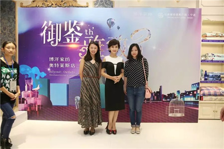 �w��֥�@�G���಩��Ҽ�����ɼ���W���R˹���u��������F��