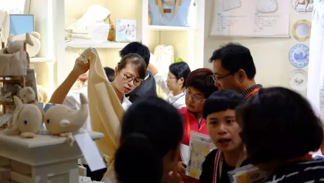 ����Ҽ������_����2017���Ķ�؛���A�M��Ļ