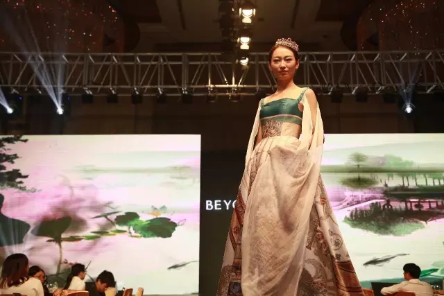 ����Ҽ������_����2017���Ķ�؛���A�M��Ļ