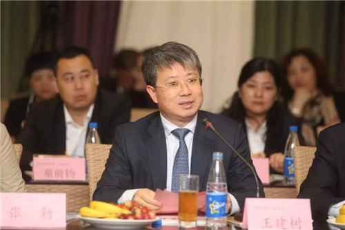 透過王建樹、王建勛兄弟,看鄭州家紡市場走向