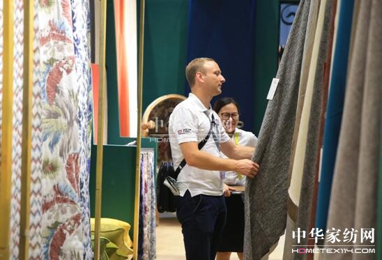 奢侈范色彩牌素樸風(fēng)齊上陣布藝大咖們即將在家紡展會(huì)上演時(shí)尚大劇