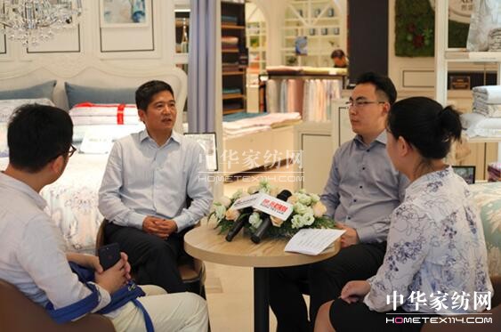 �Pʢ�Ҽ����ۮa(ch��n)�I(y��)���淨���cM��ÿ���ھ���ʽ���s�����F(xi��n)��(sh��)�ֻ�����