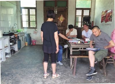 ��ͨ���T���I�@�^�Ҽ���ɫС悲��w�u��