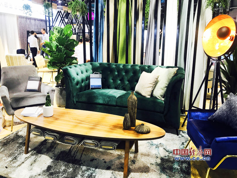 ���Iڅ���Ϻ��ﶬ�Ҽ�չ�_Ļ