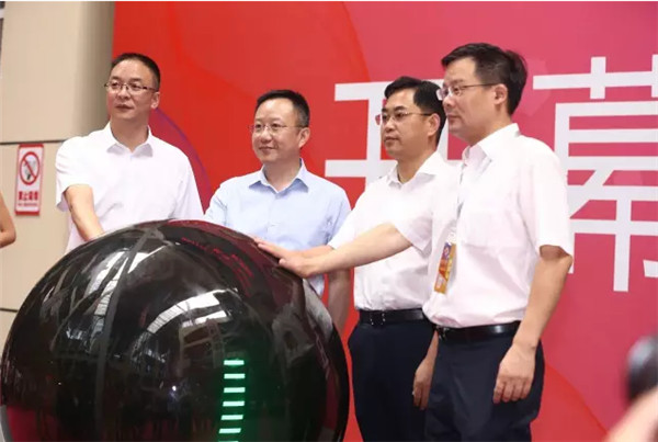 海寧家博會:20載風(fēng)雨同行,今朝再現(xiàn)雄風(fēng)