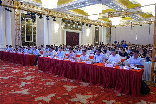 300���ИI(y��)��ʿ�R���Ї�(gu��)�Ҽ��ИI(y��)�|(zh��)�����(hu��)���o�����O(sh��)�|(zh��)����(qi��ng)��(gu��)�l(f��)չ���{(di��o)