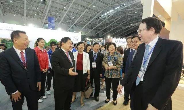 2017���_(t��i)������չ�չ٣��߿Ƽ���(chu��ng)�¼���Ʒ������A�����ܼ�������ý�w�۽�