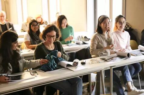 ����Ҽ��y���R�m�W�ᣬ�_(k��i)����(gu��)�H�r(sh��)��У��������