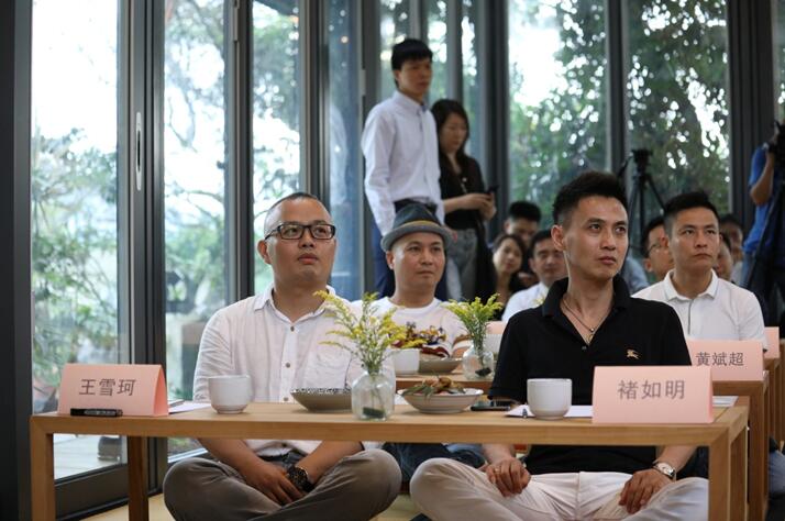 在自然的秘境里,你想撩一場怎樣的發布會