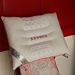 �������