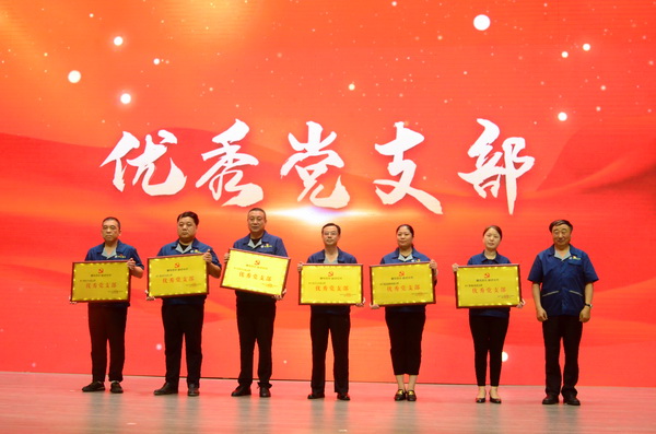 �����h���ꡤ�^�M�A�����A���hί�e�Бcף���h������ô��