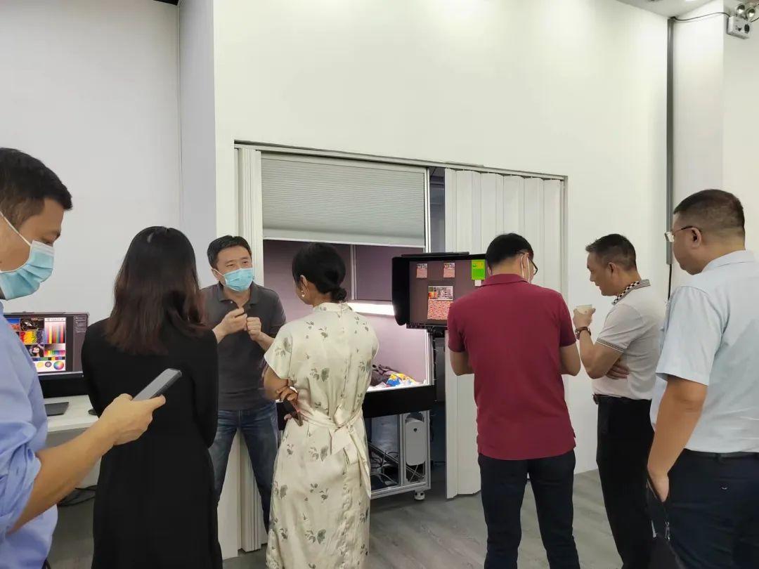 ��ʼ���Ʒ���aӡˇչʾ���ĳɹ���Ļ���F���l������ذ���Ʒ